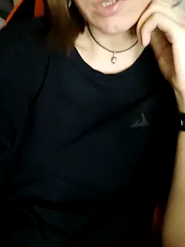 Aashikalaa webcam
