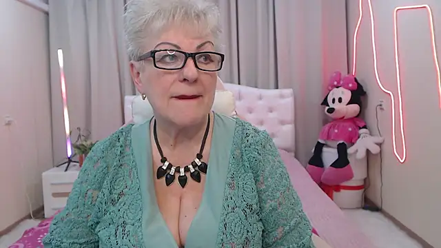 KayleSmoll webcam
