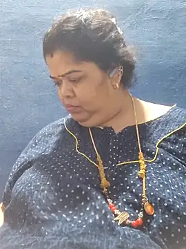 tamilthanushri webcam