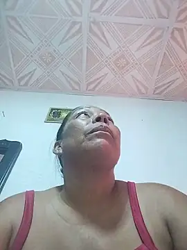 Ruby-Hot-Milf webcam