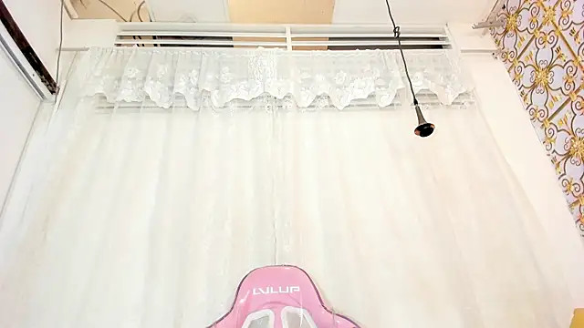 Cleopatra_Trans webcam