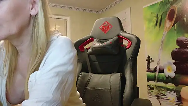 HotLana69 webcam