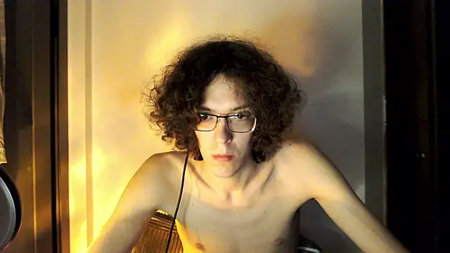 LovesomeCookie webcam
