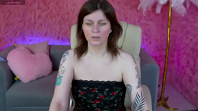 TinaMelt webcam