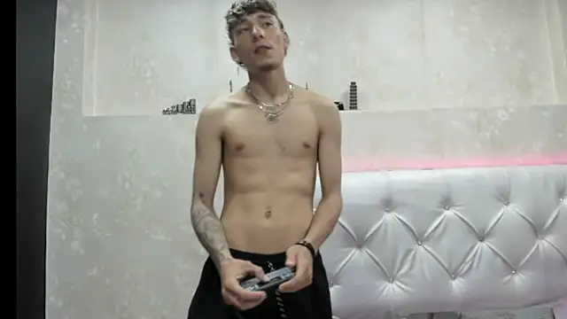 ESTEFAN_HILLS webcam