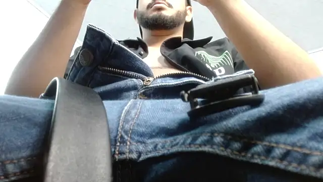 Enzo_fox webcam