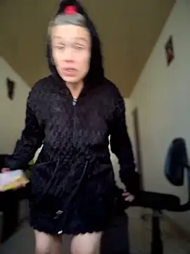 MARILYNMADELENAKOVANOVA webcam