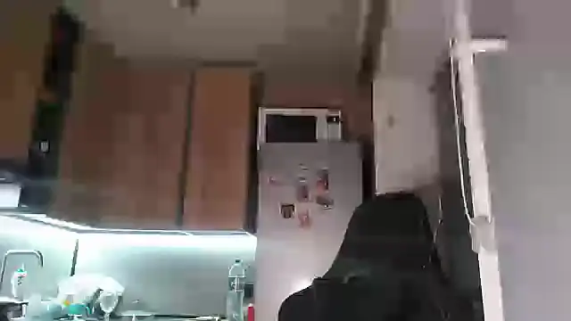 delightful_sofi webcam