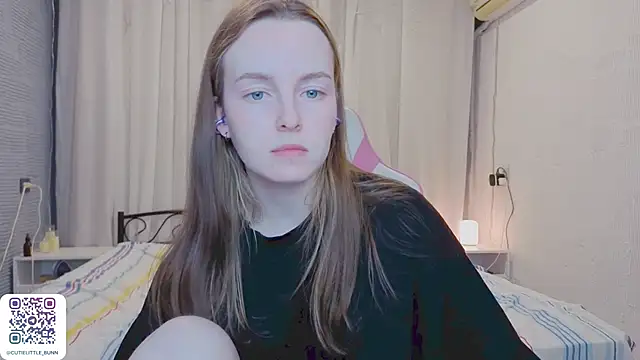 bae_cake_ webcam
