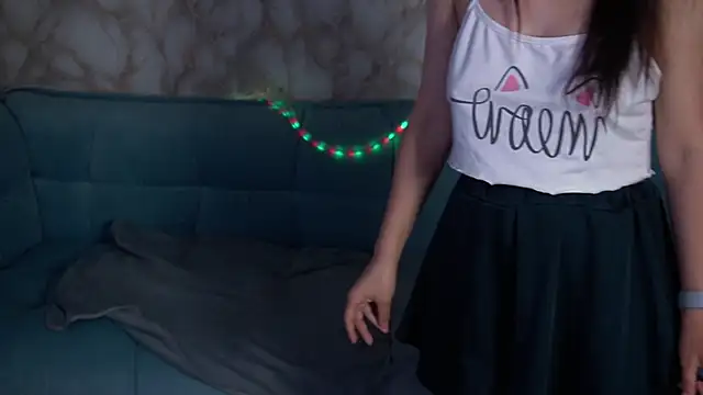LiviaShy webcam