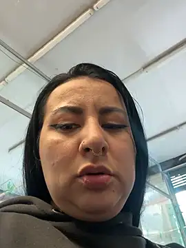 Abril_Luv webcam
