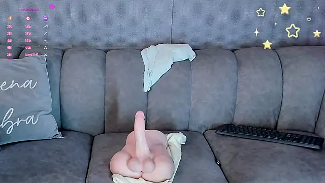 laraa_jeean webcam