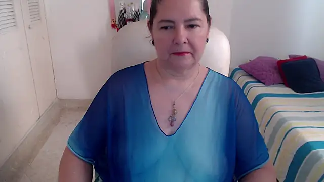 leonela_69 webcam