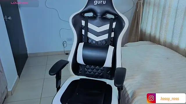 Victoryyy_ webcam