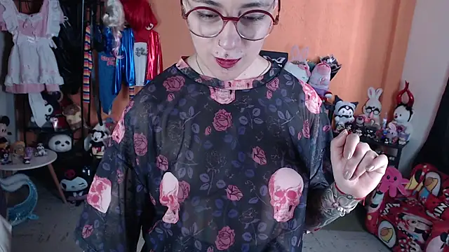 MissMiia2 webcam