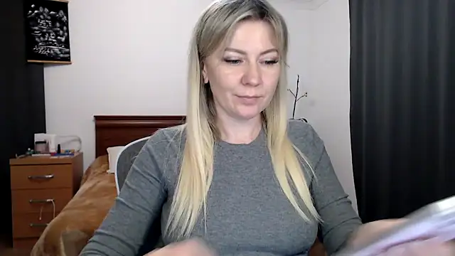 ParadiseAlina webcam