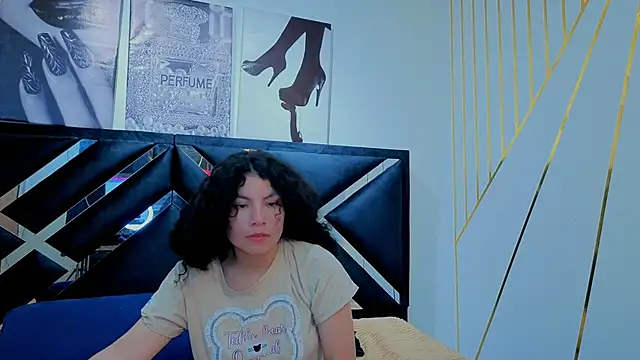 Zoe-yanin webcam