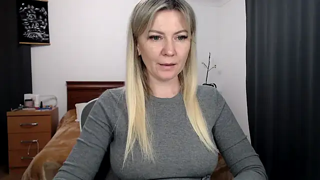 ParadiseAlina webcam