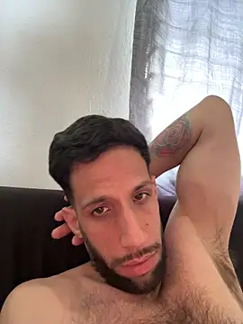 karim_mansur (Ask my age) - Jerk in public gym