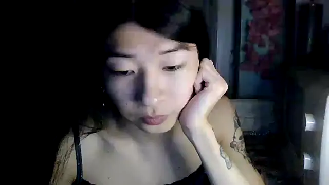 carlyjoy - CarlyJoy's free webcam - UK Sex Cams