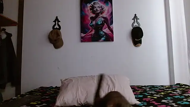 Crystal_Star_ webcam