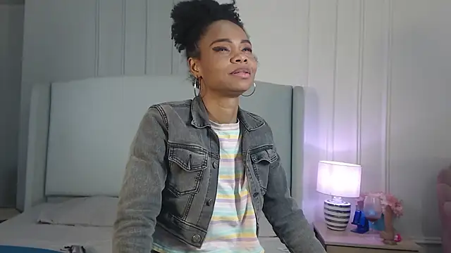ChantalGarner webcam