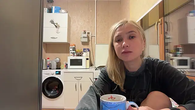 AngelJeni webcam