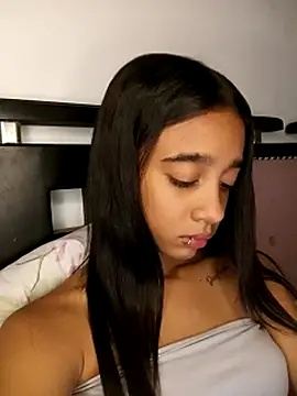 Zoe_Sweett18 from StripChat is Freechat