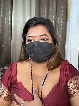 geet-punjaban (Ask my age) - NIPPLE CLIPS