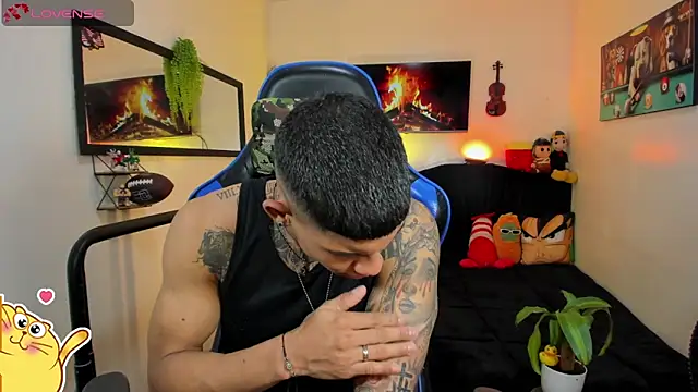 Damian_latinxxx live sex cam