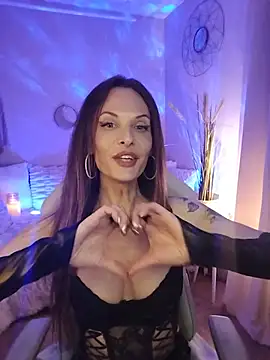 Luna_Kitanna webcam