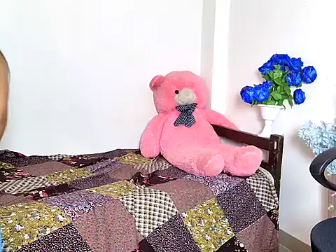 virgin_love0 - Virgin_love0's free webcam - UK Sex Cams
