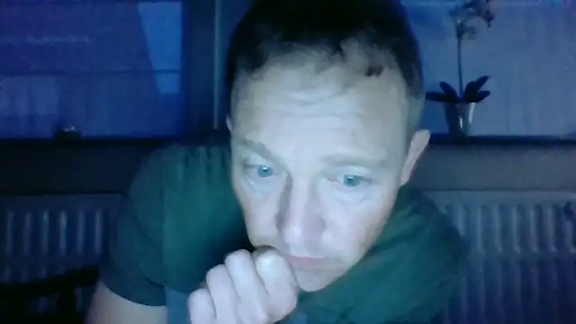bertolini (Ask my age) - #belgian #big-cocks #bisexuals #brunettes #cam2cam #cheapest-privates #daddies #dildo-or-vibrator #erotic-dance #hd #medium #recordable-publics #shaven #small-audience #white
