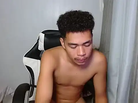 curlyasian_njxx (M twink) - public cum show