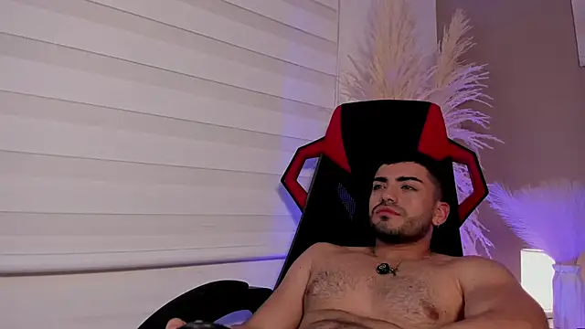 Alexander_Diazz webcam