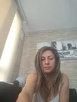 Latiinvenushot webcam