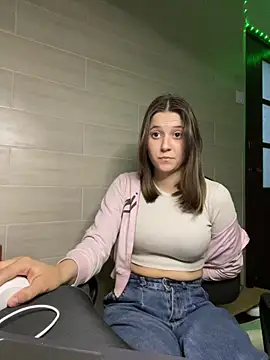 Blossom_Emily webcam
