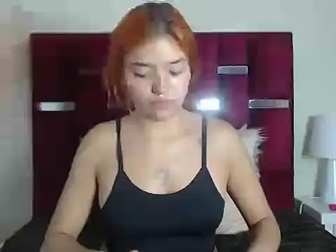 KayleeMei webcam