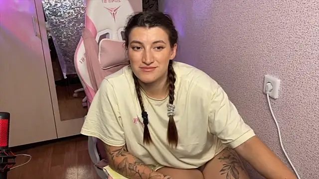 Katrin__kiss webcam