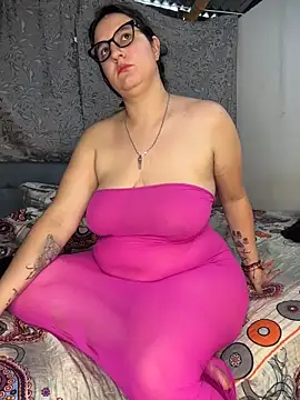 Soe_Lara webcam