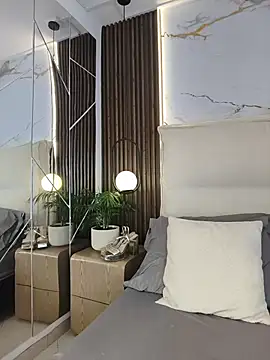 ElenaJamess webcam
