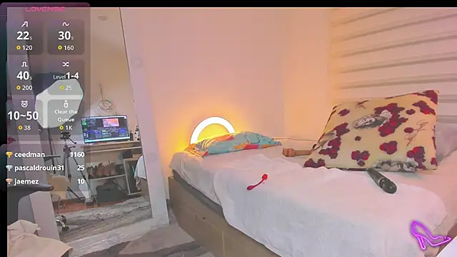 SharonVelvet webcam