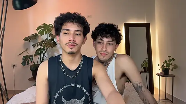 Noah_and_Steven webcam