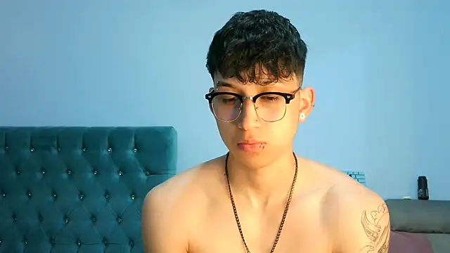 _Thomas_hot_ webcam