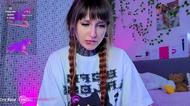 LilithPoison webcam