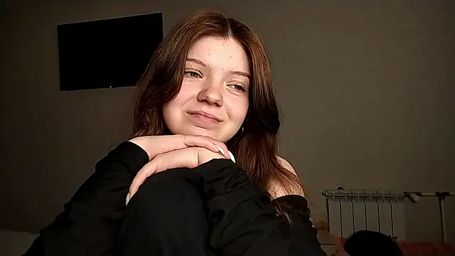Helgawithyou webcam