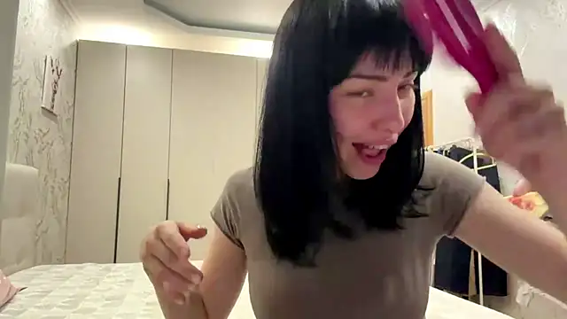LuisaAlconcel webcam