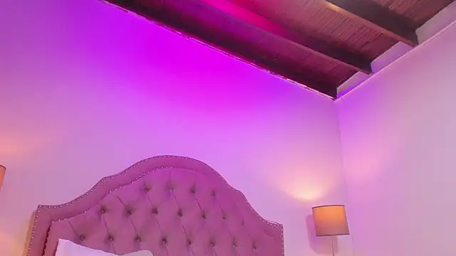 Mia_Culpa live sex cam
