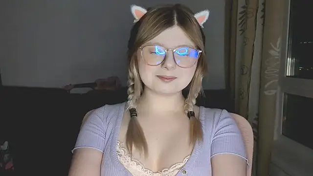 YukiBlush webcam