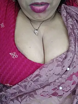 Aarna111 webcam